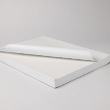 Le papier pour décalcomanies de Ceramictoner avec un fond blanc est adapté à la production de décalcomanies. Il convient à l'application sur le verre.